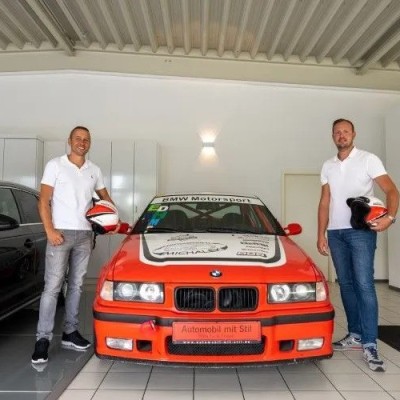 Tim Böhnke und Fabian Friese mit ihrem Rallye-BMW