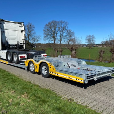 Lkw Transport auf Anhänger