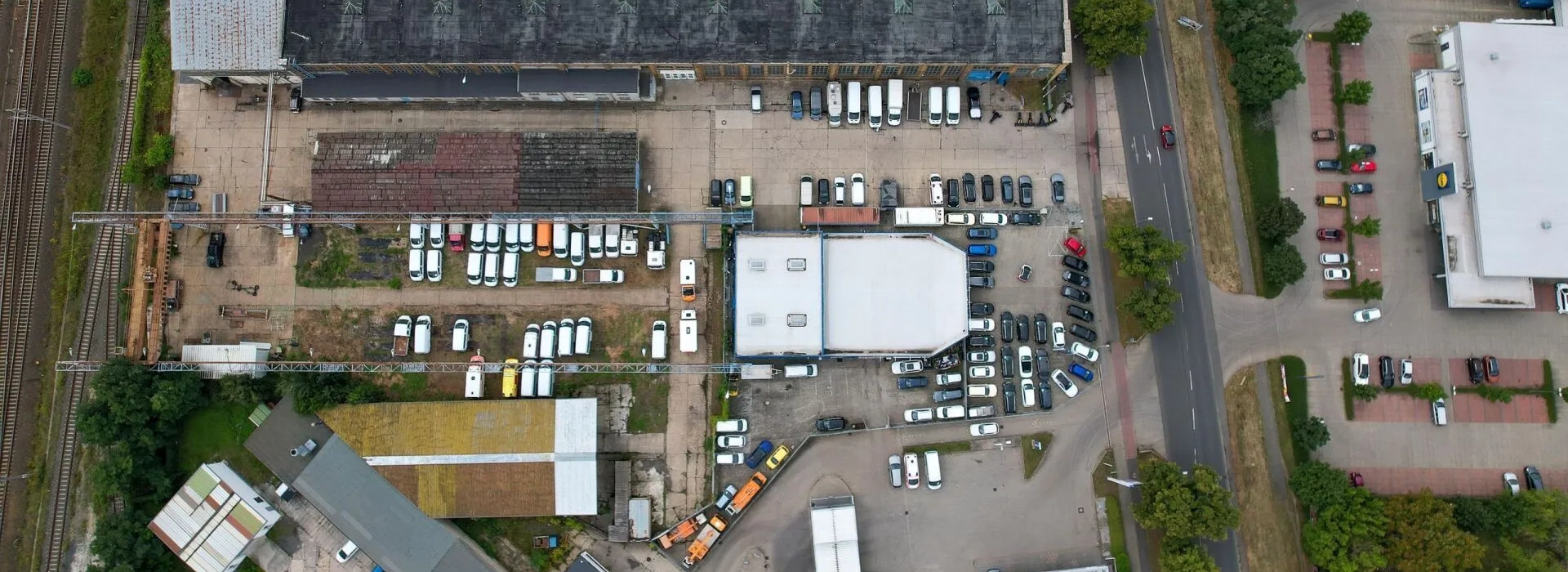 Vom Kleinwagen bis zur Sattelzugmaschine - gebraucht kaufen bei Automobil mit Stil Leipzig